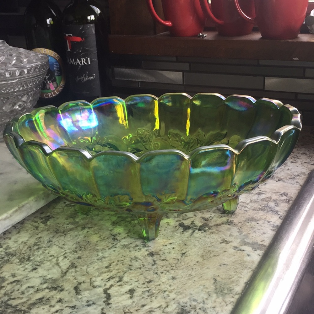Carnival glass bowl